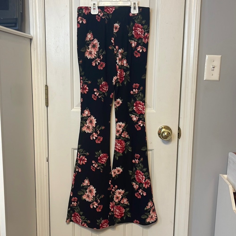 flare yoga pants